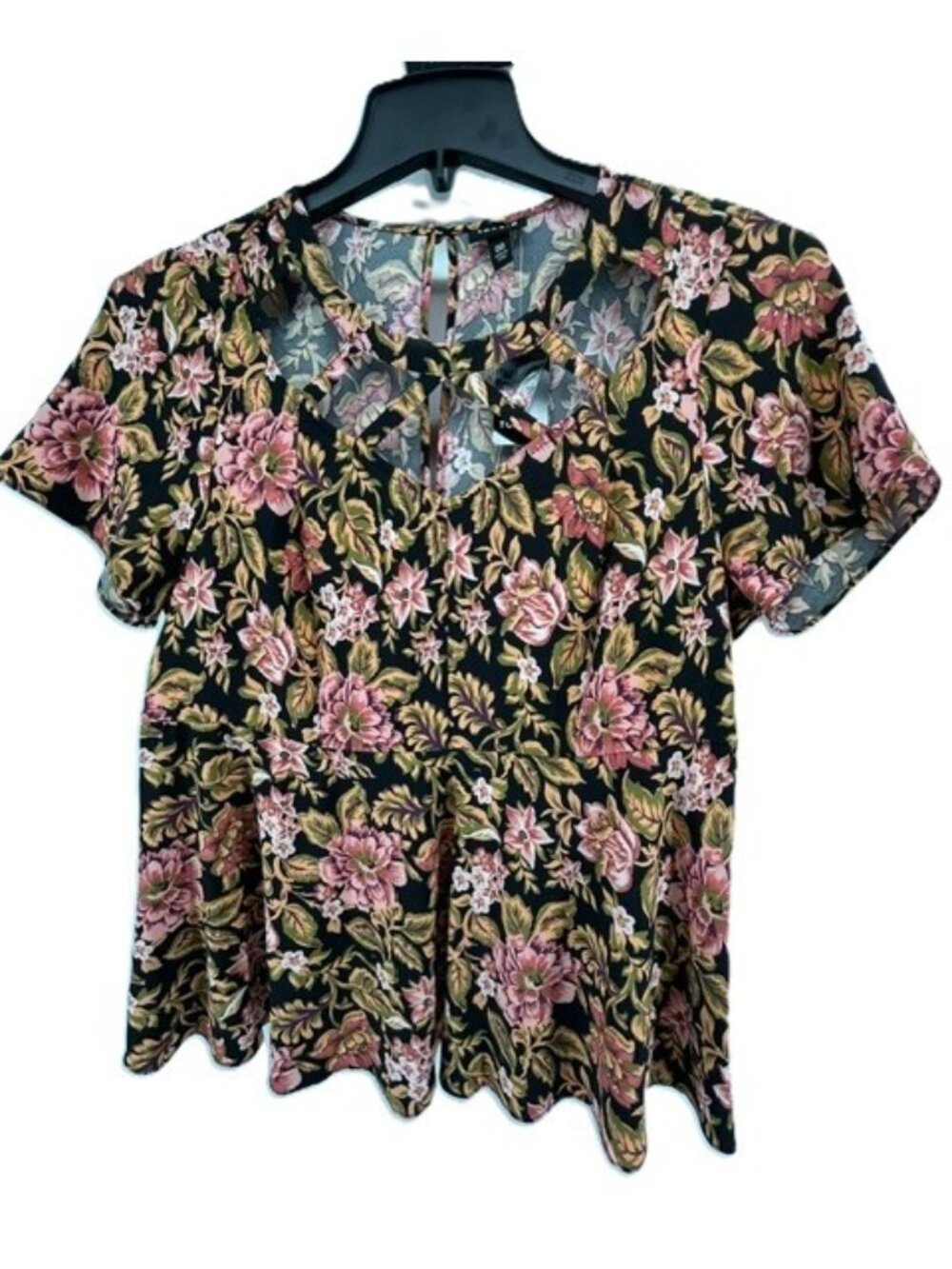 Torrid Top Size 00 Peplum Crepe Cage Front Floral Short Sleeve Multicolor Blouse